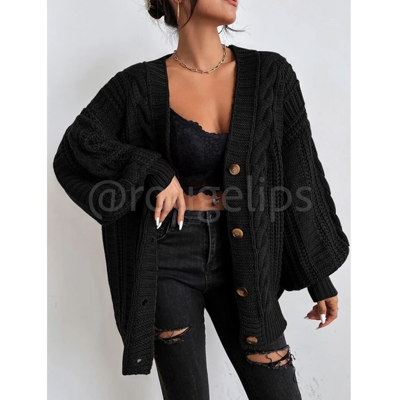 Oversized Black Cable Knit Cardigan Long Sleeves Hip Length Buttoned - Picture 1 of 10